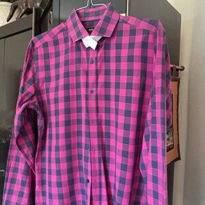 EUC Red & Black checkered Mens Lg  slim fit Hugo Boss Dress Shirt